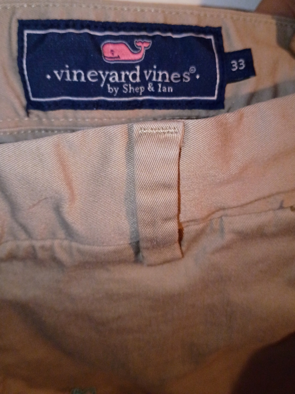 Vineyard Vines Men’s Khak Short Mermaid Design